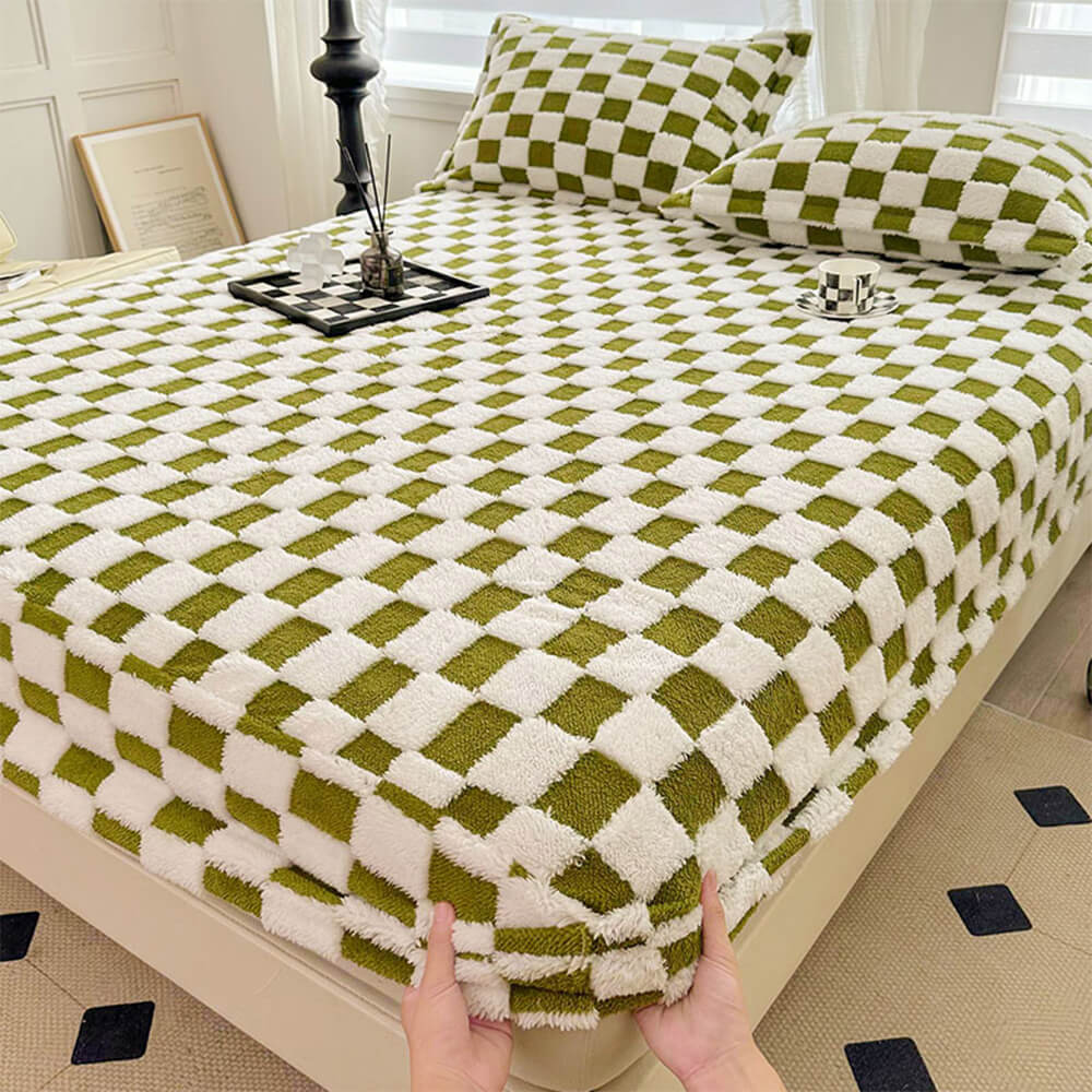 Premium Soft Checkerboard Plush Fitted Sheet Mattress Cover, Green and White - Pillowcases（2pcs）