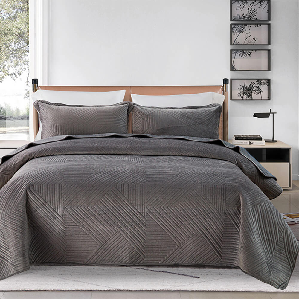 Casual Warm Geometric Quilted Crystal Velvet Bedspread, Dark Grey - Pillowcase(2Pcs)