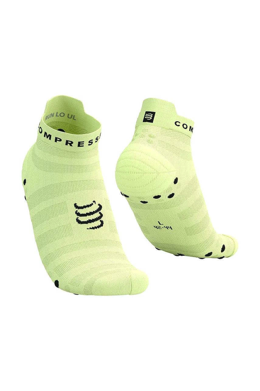Nogavice Compressport Pro Racing Socks v4.0 Ultralight Run Low mornarsko modra barva, XU00051B