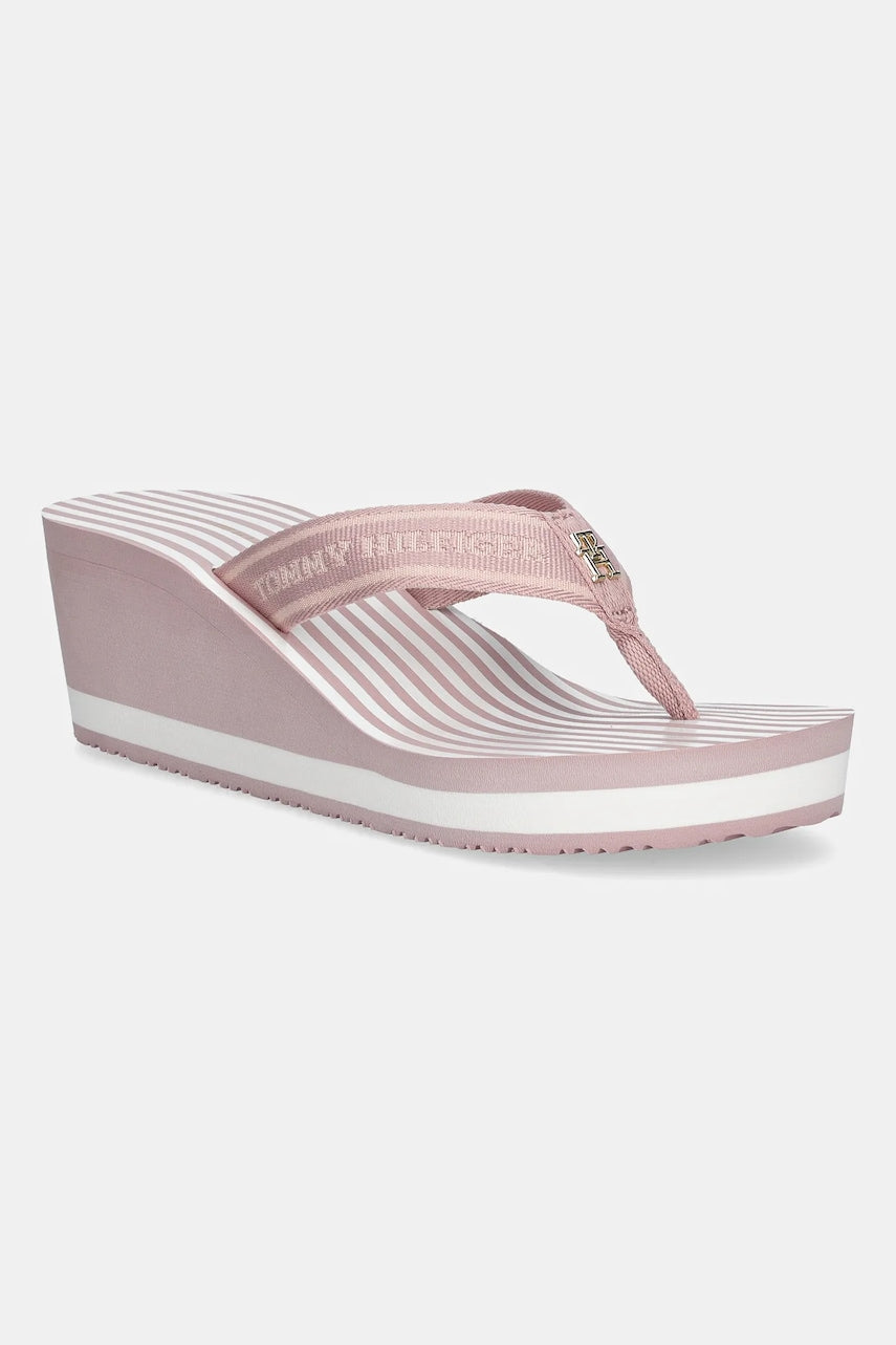 Japanke Tommy Hilfiger TH STRIPES WEDGE BEACH SANDAL boja: ružičasta, klin peta, FW0FW08521