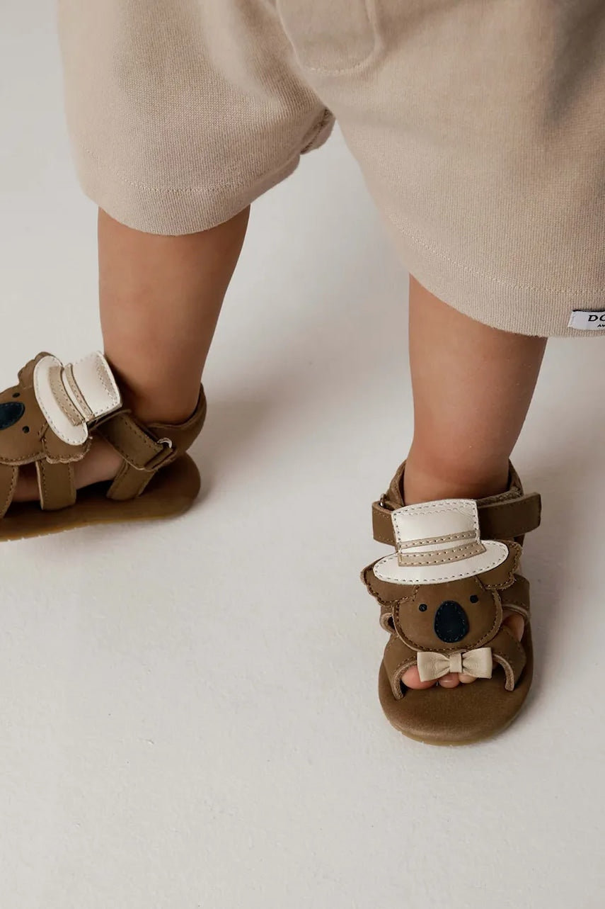 Dječje kožne sandale Donsje Stelloux Sandals Groom boja: smeđa, 1041302