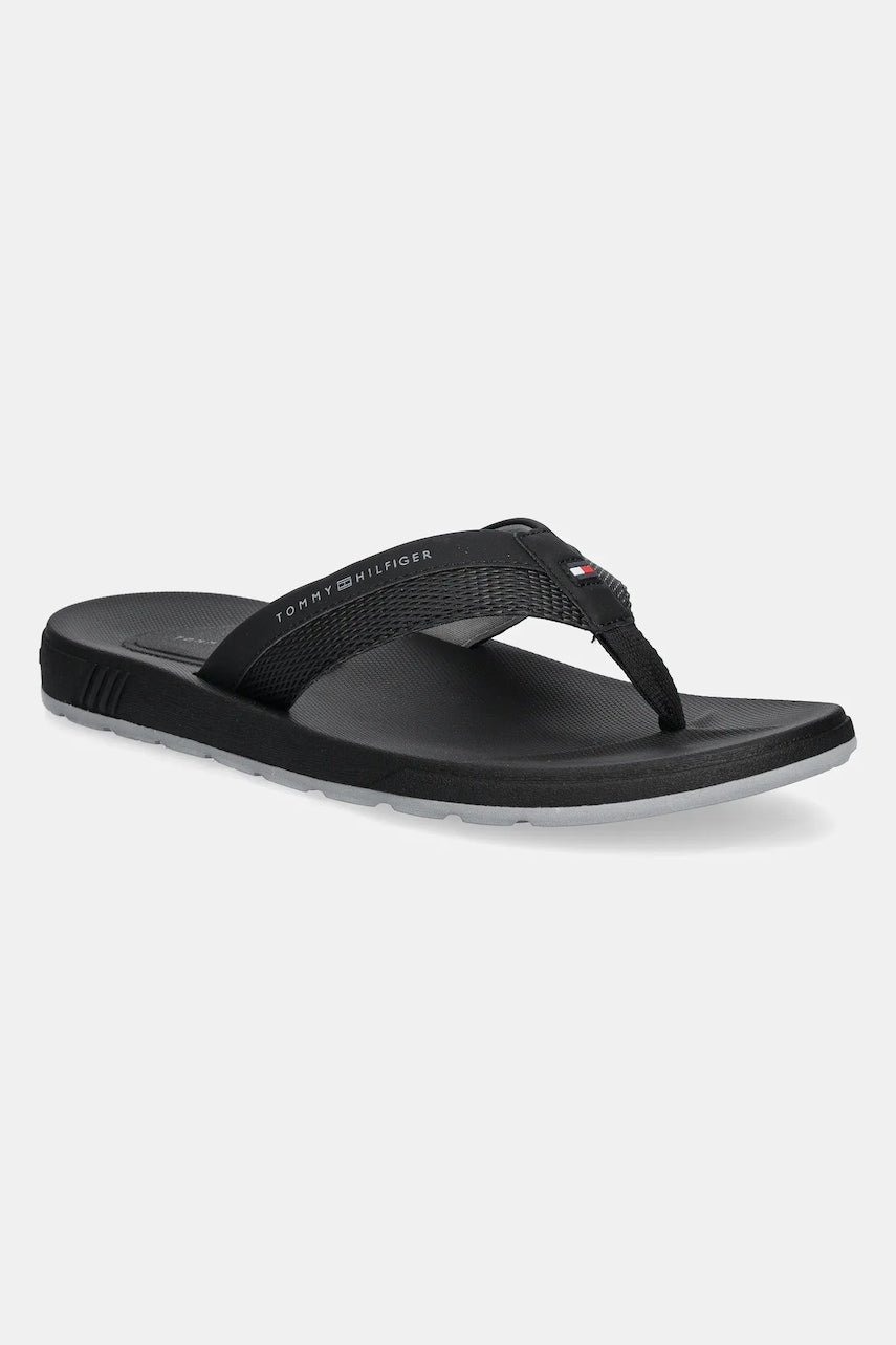 Japanke Tommy Hilfiger MOLDED HILFIGER BEACH SANDAL za muškarce, boja: crna, FM0FM05361