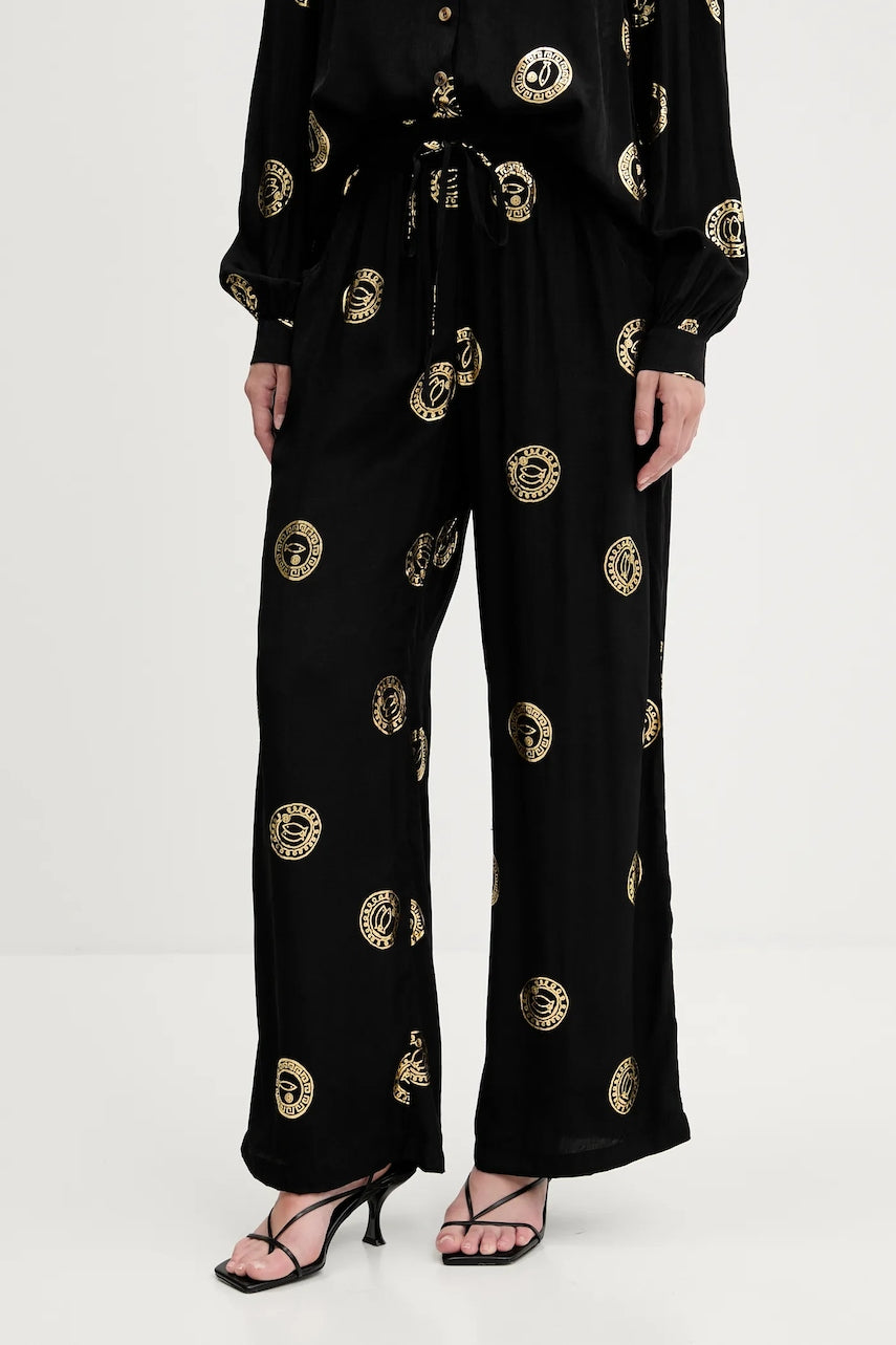 Hlače Never Fully Dressed boja: crna, široke, visoki struk, NFDTR490