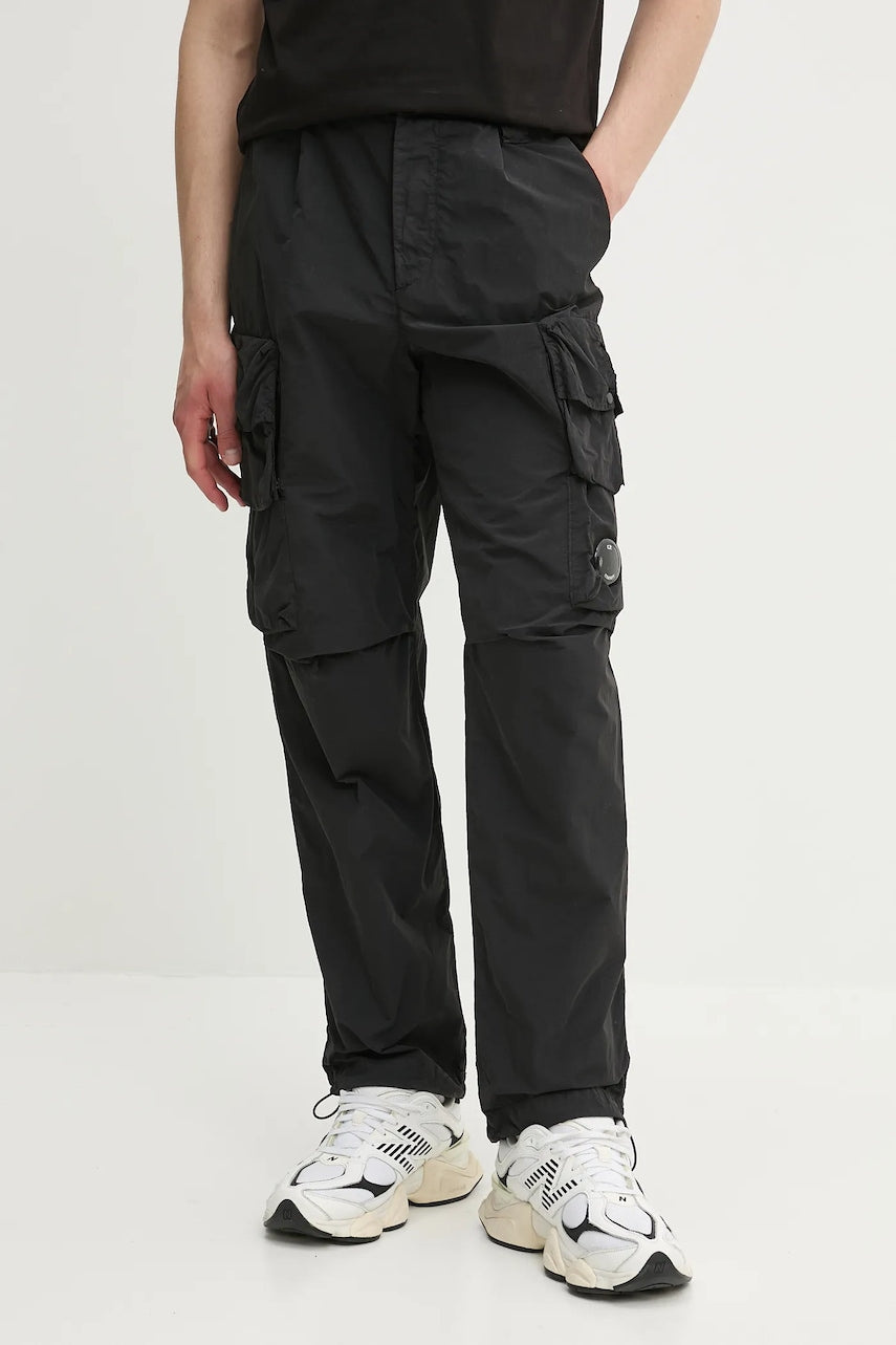 Hlače C.P. Company boja: crna, ravna, 18CMPA170A005991G