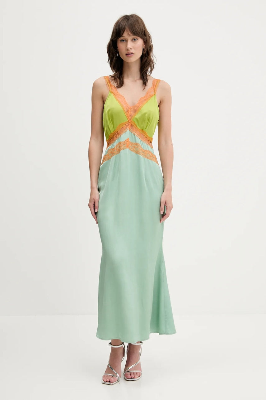 Haljina Never Fully Dressed boja: zelena, maxi, ravna, NFDDR2099