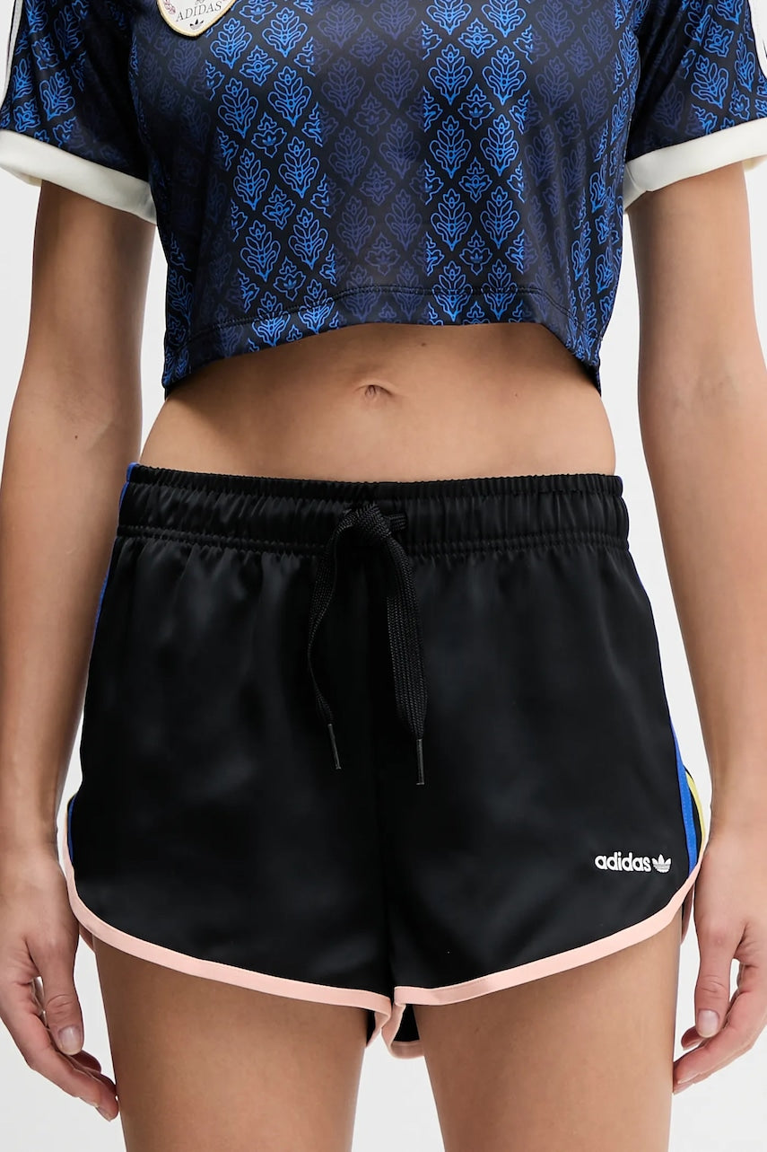 Kratke hlače adidas Originals Sprinter Shorts črna barva, JP1815