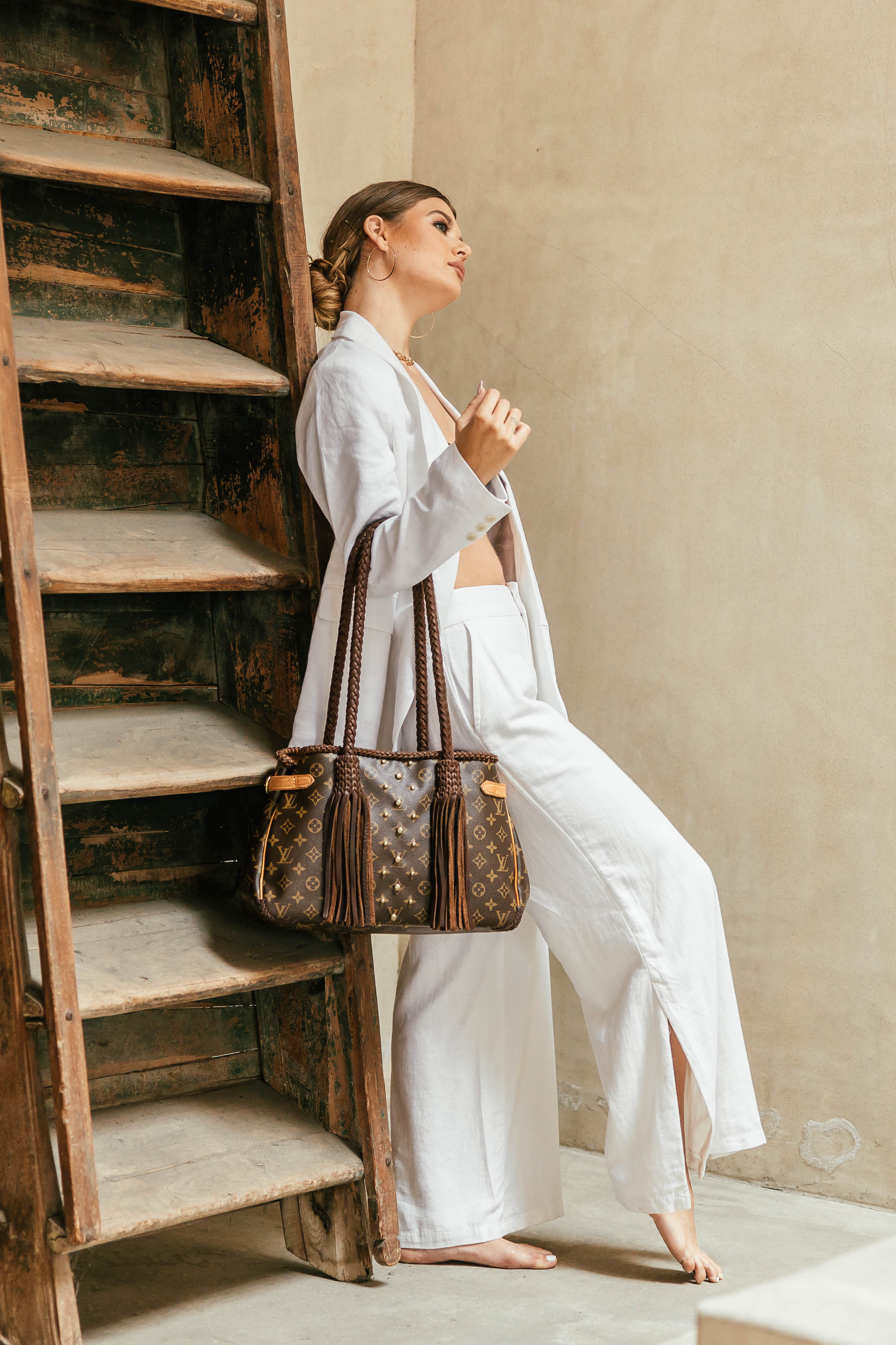 Megan - Studs - Chocolate