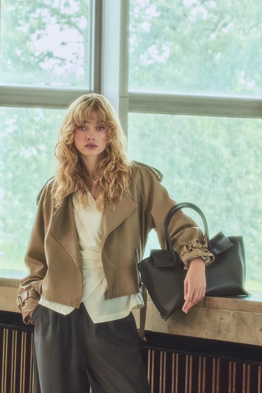 Biker jakna Answear.LAB bež barva