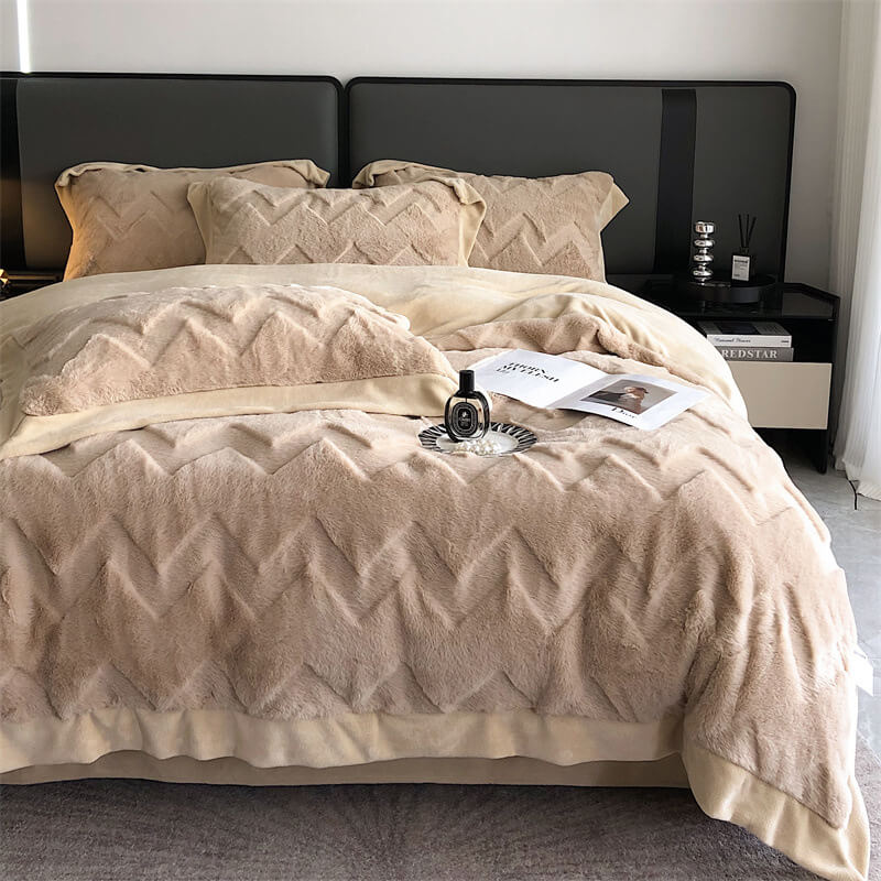 Warm Double-Sided Thickened Milk Velvet Skin-Friendly Bedding Set, Beige - King-Flat Sheet(4 Pcs)