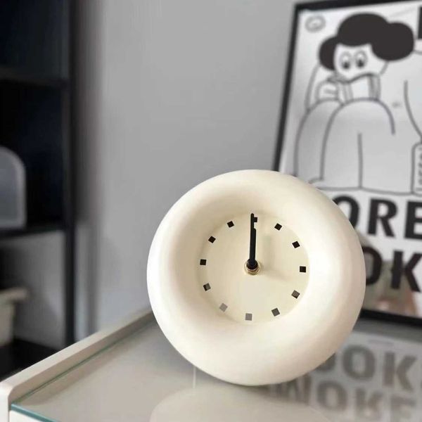Ins Korean Bubble Cream Silent Table Clock Desktop Decorative Small Clock Nordic Bedside Oranment for Bedroom Office Girls GiftsM240814