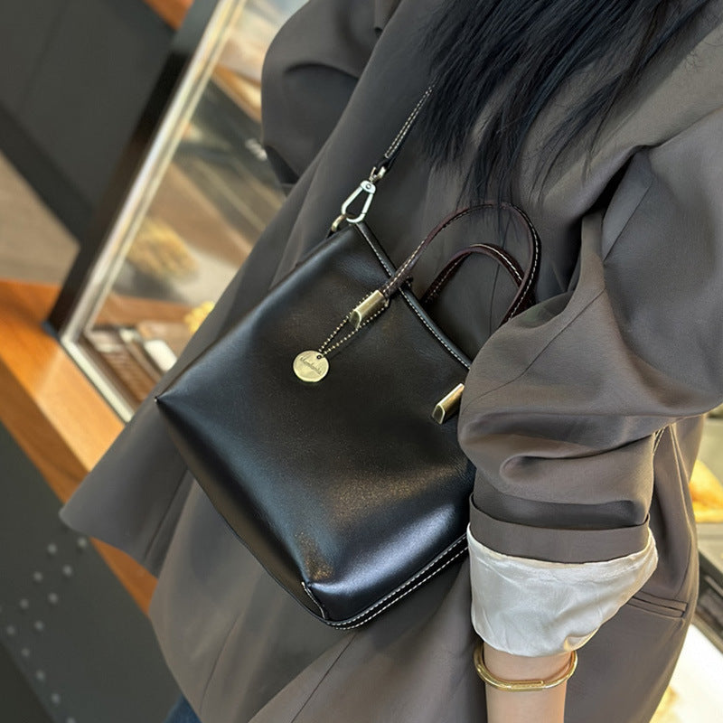 F02 Sophisticated Ladies&#039; Leather Shoulder Crossbody Tote Spacious & On-Trend Handbag Style