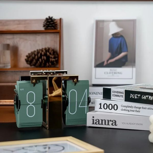 Creative Desk Clock Retro Mechanical Automatic Page Turning Clock Wall-mounted Classic Clock Home Office Desk gadgets Decoration 250113