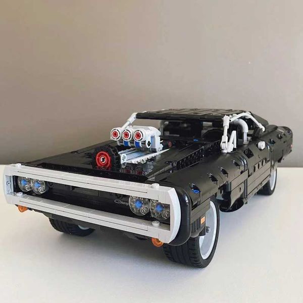 1077PCS Technical Racing Car Dodge Charger 42111 Model Building Blocks Toys in Movie Fast Furious Gift For Kids Boy FriendC250120C250212
