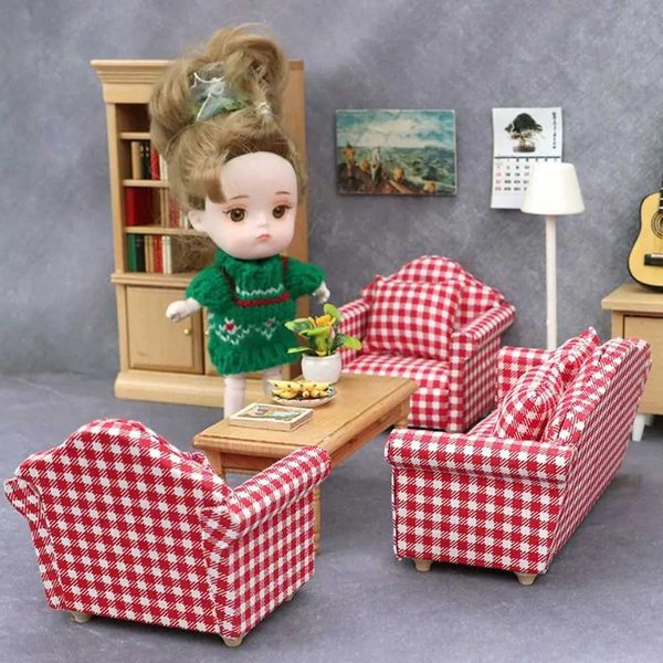 4pcs 1-12 Mini Dollhouse Miniature Wooden Sofa Cushion Table Chairs Simulation Furniture Model Toys for Doll House Decoration Y240807