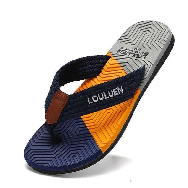 Sliders Flip Ps Man Slippers 2024 Trend Summer Anti-Skid Outdoor Light Casual Beach Male Sandals Household Slides For Men