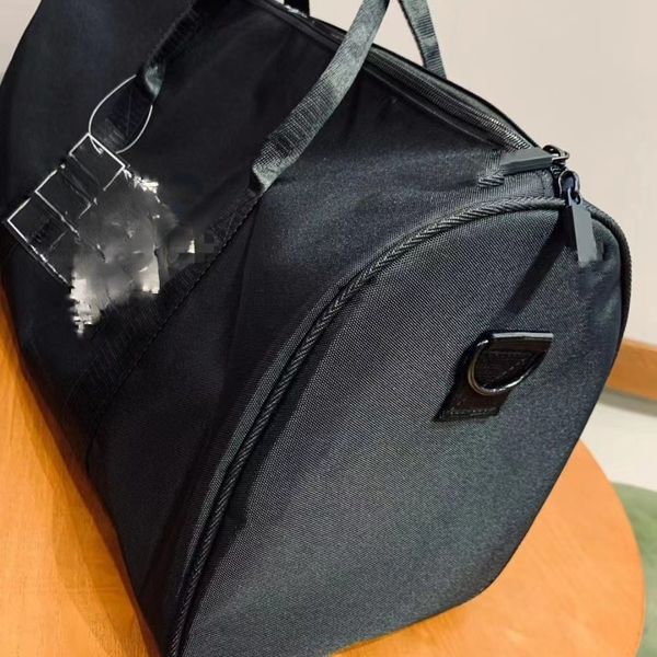 Designers Duffel bag Classic Travel luggage for men High quality totes shoulder Bags men women handbags large capacity travel bag