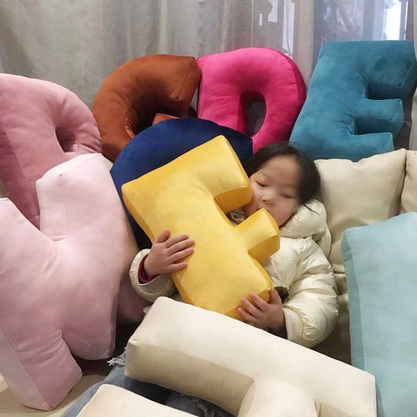 Plush Pillows Cushions 40cm Irregular Letters Throw Pillow Children Party Gift Backrest Toy Bedroom Background Decor Photography Prop Baby S