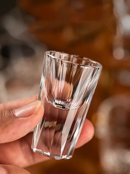 Diamond Liquor Glasses Dispensers Home Vodka Spirits Small Wine Glasses Sip Glasses High-grade Crystal Glass Liquor Glasses Set 240716