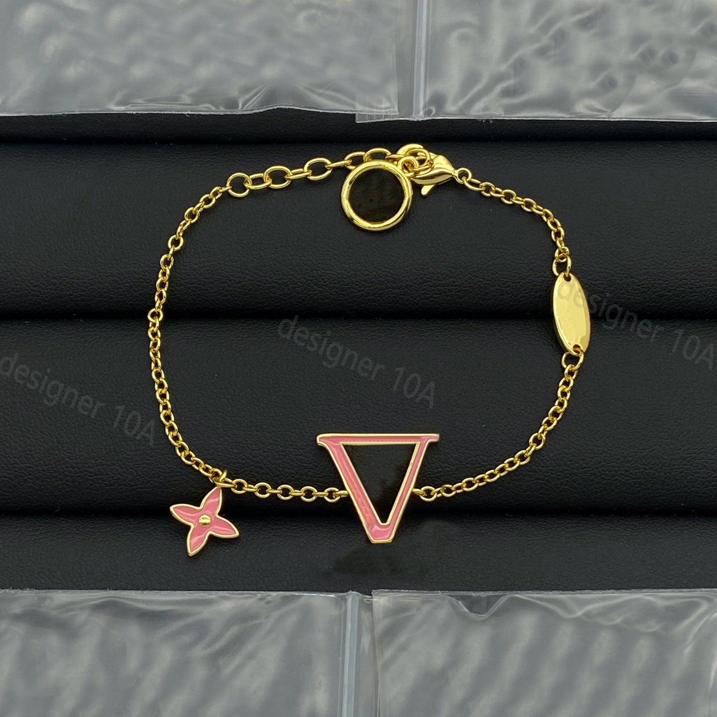 designer bracelet women Titanium Steel Diamond v Bracelet Elegant luisses Jewellery Louiseities 18K Gold Jewelry Valentine&#039;s Day Mother&#039;s