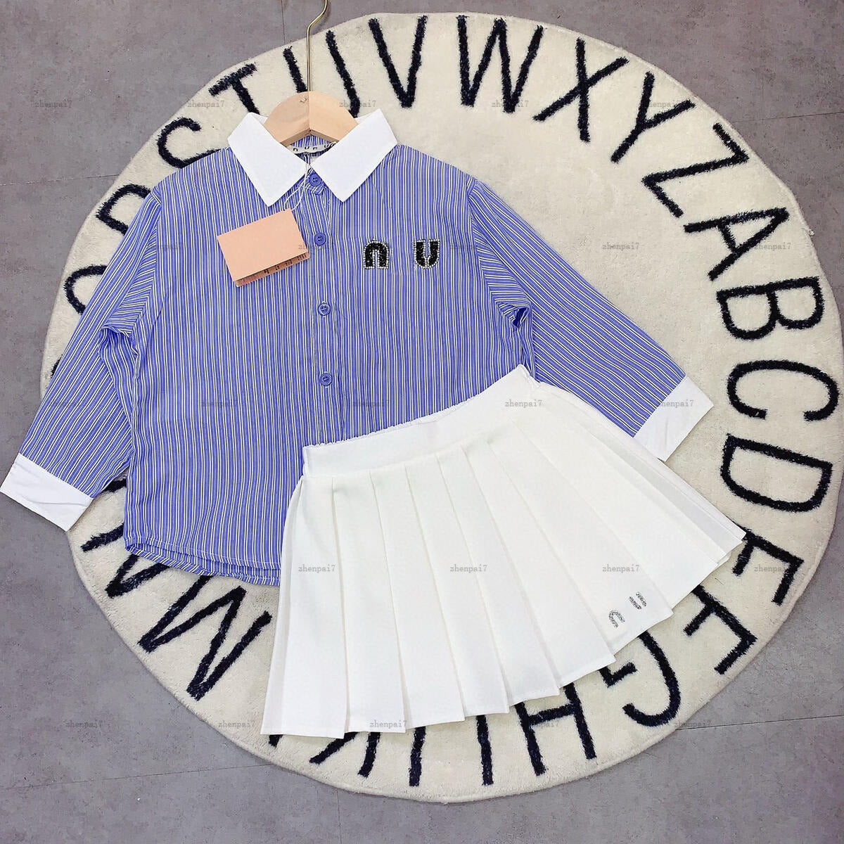 Top girls dress Striped design baby overskirt kids designer clothes Autumn Long-sleeved shirt and skirts A079X03N031