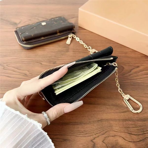 2025 New Version Keychains Men and Women Luxury Designer Coin Zipper Wallet Card Holder Classic Logo Letter Printed Credit Small Card Bag