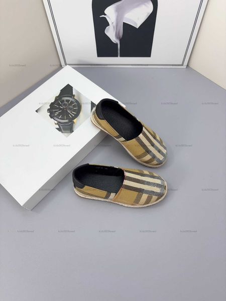 New Girl flat shoes Knitted sole design Child Sneakers Baby Shoes Size 26-35 Box Packaging High quality Girls Canvas shoes