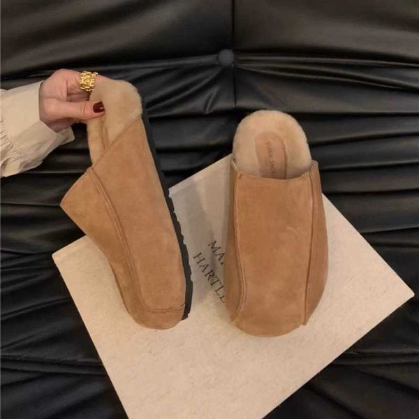 Baotou Half Slippers Womens Autumn and Winter Plus Velvet 2024 New Thick soled Boken Shoes Genuine Leather Fury Slippers Womens Outerwear Co