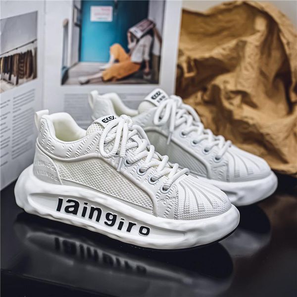 2024 summer new men&#039;s thick soled height increasing shoes with breathable mesh and casual sports shoes live broadcast white men&#039;s