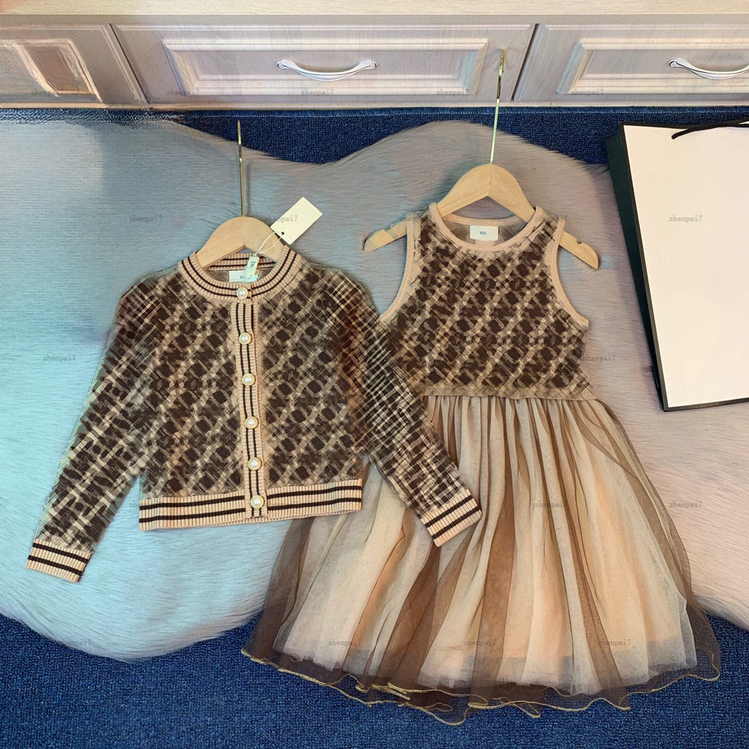 Top girls dress Knitted fabric Princess dress set kids designer clothes Long-sleeved baby jacket and Lace skirt hem skirts A087X03N033