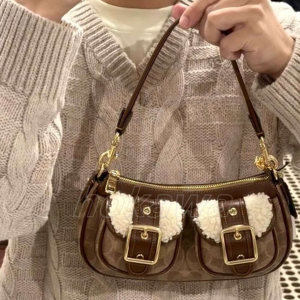 Designer New Coachhandbags Womens Bag Vintage Underarm Ashton Retro Stick Motorcycle Single Shoulder Crossbody Mahjong High Quality Tote Bag