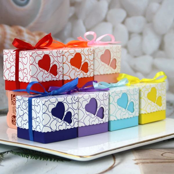 Gift Wrap 50Pcs Love Heart Candy Boxes With Ribbon Favors Gifts Box Christening Baby Shower Wedding Souvenirs Gifts for Guest Party Supply 2