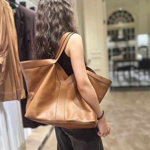Designer Handbag Clutch Shopping Bags Mini Wallet Fashion Womens Ins Underarm Bags High Quality Soft Leather Large Capacity Shoulder Bags To