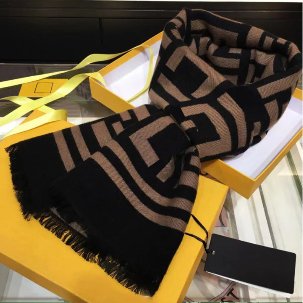 Scarves Stylish Women Cashmere Designer Scarf Full Letter Printed Scarves Soft Touch Warm Wraps With Tags Autumn Winter Long Shawls AA