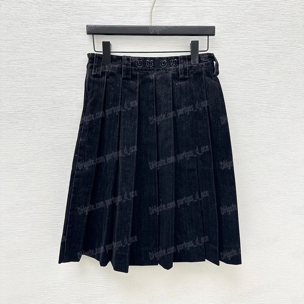 Luxury Black Denim Skirt Womens Pleated Skirt Letter Patch Designer Jean Skirts Ladies Elegant Casual Dress