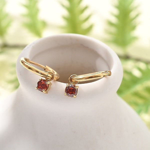 Boucles d'oreilles créoles en acier inoxydable 304 avec micro pavé de zircones cubiques et placage ionique (IP)