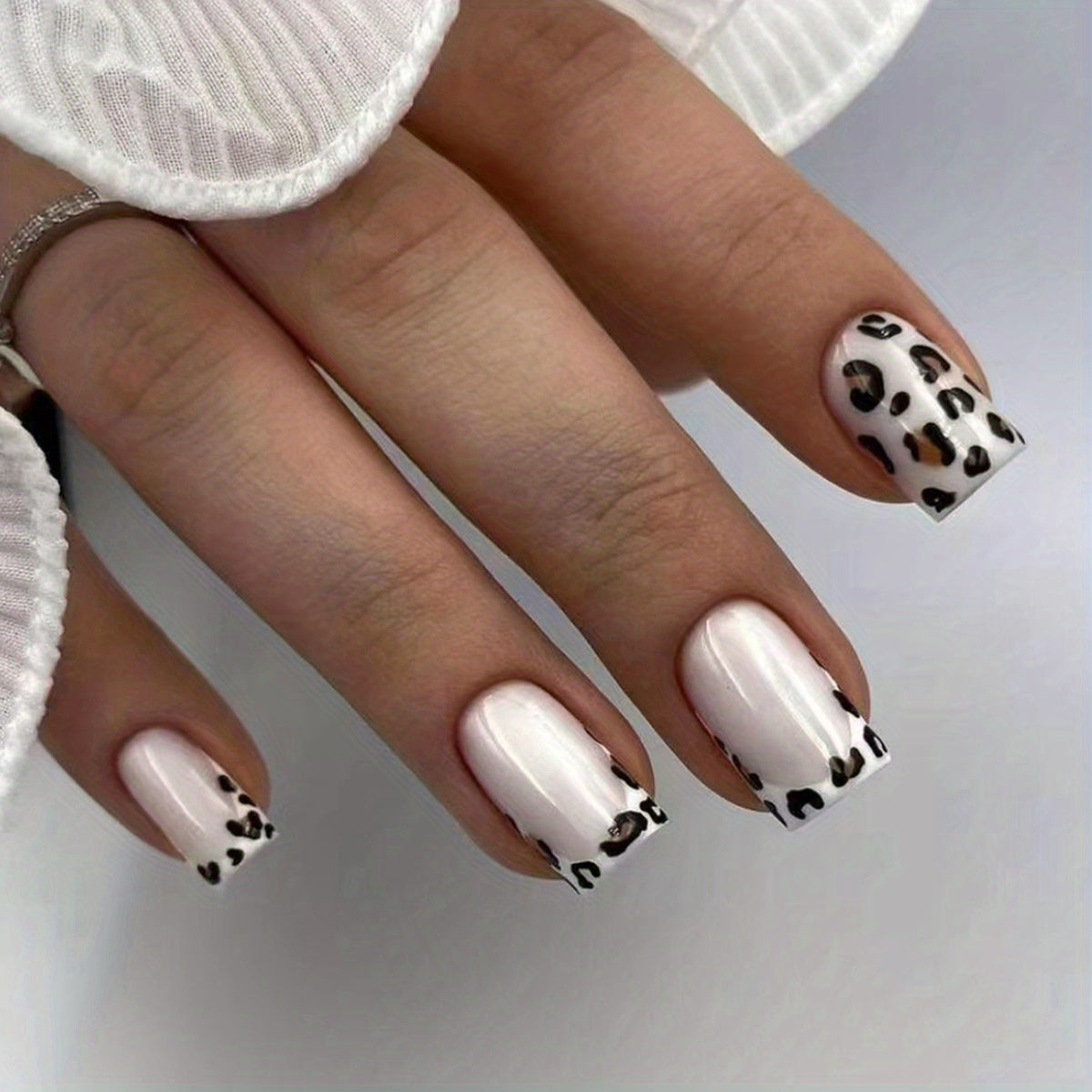 TEMU Leopard Print Press On Nails, Short Square Glue On Nails, Glossy Fake Nails For Women And Girls, 24 Pcs