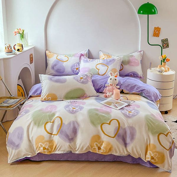 New skin friendly printed matte four student dormitory three piece set, bed sheets, bedding set
