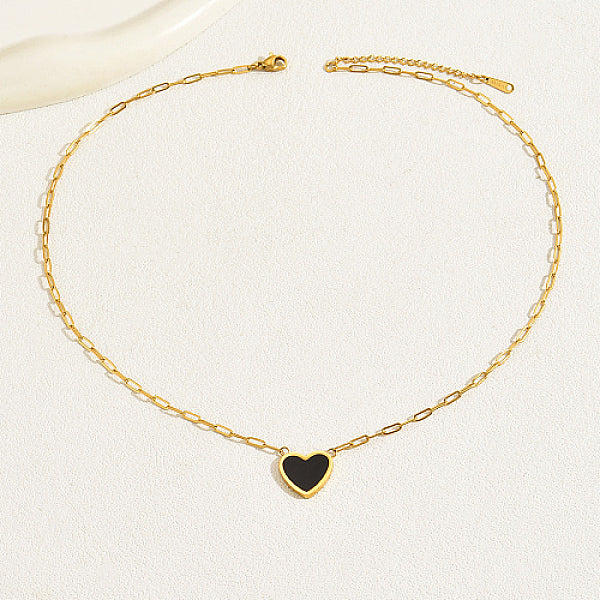 Collares con colgante de corazón de concha natural y cadenas doradas de clip de acero inoxidable