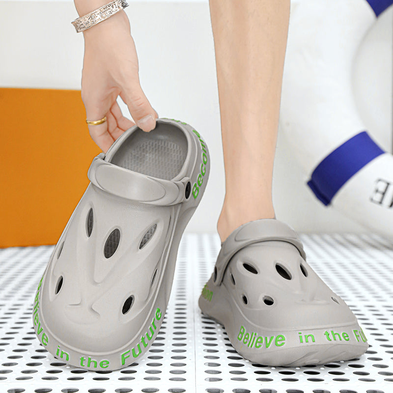 Men Beach Sandals Outdoor Clogs Design Comfortable Soft Slippers Fashion Men Casual Shoes Garden Water Shoes Beach Sandals 45 46