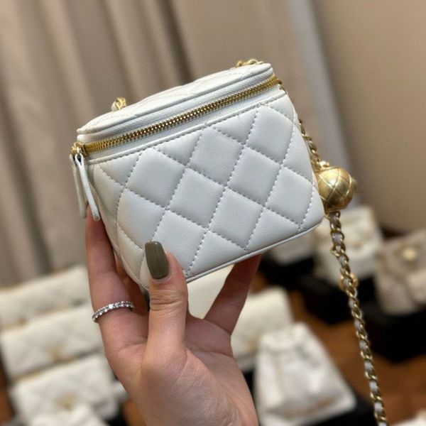 Designer bag Makeup Bag Shoulder Bag chain handlequality leather Crossbody Bag saddle bag luxurys Handbagsl Zipper cosmetic bag Fortune Bag