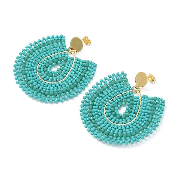 Boucles d'oreilles rondes et plates torsadées en perles de verre