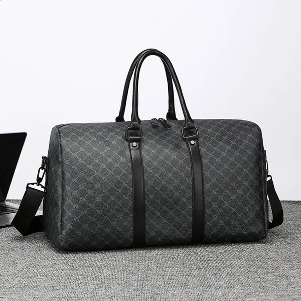 Mens Black Traveling Bag Large Capacity Business Travel Luggage Bag Classic Full Body Printed Handbag Shoulder Bags for Men 240829