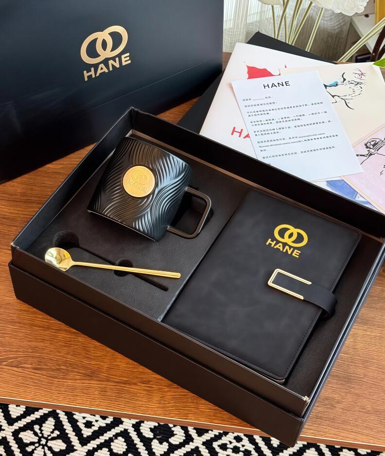 top quality designer classic letter logo Notebook coffee cup spoon Set luxury business Notepads Set fashion Travel Journal Notepads Teacher Day Stud
