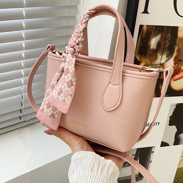 High quality version simple for women new popular water bucket scarf texture Western style handbag crossbody bag