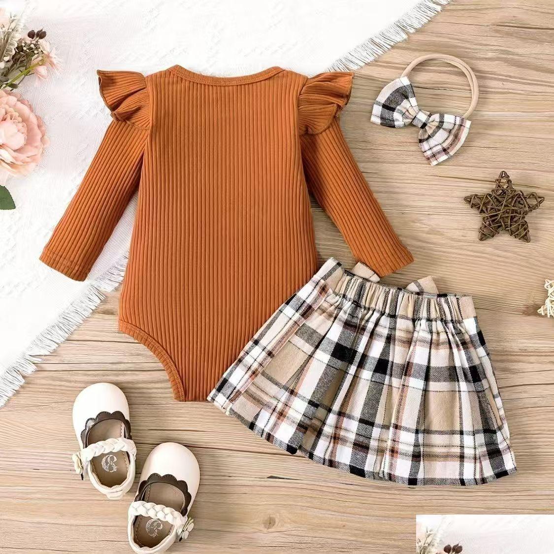 Rompers Kids Designer Clothes Brother Sister Costume Baby Boy Romper Girl 02 Years Born Long Sleeve Spring Autumn Jumpsuit Set 3Pcs Otusx