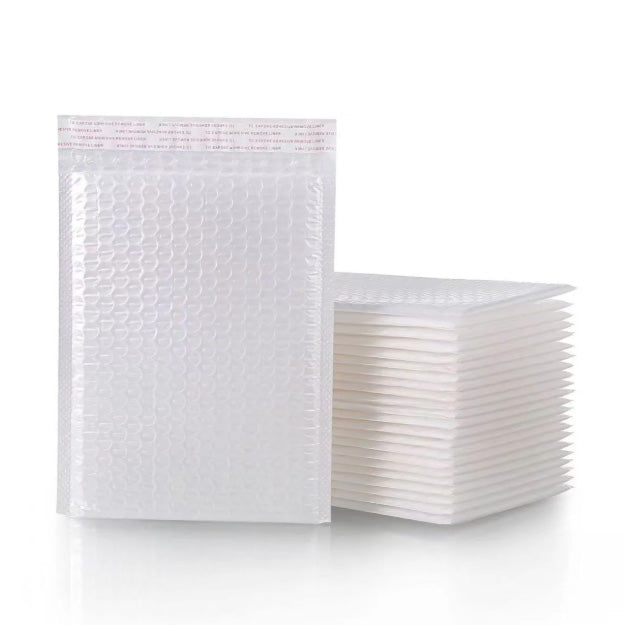 Bulk Matte White Glittery Bubble Envelopes for Apparel Delivery Robust & Protective Shipping Packages