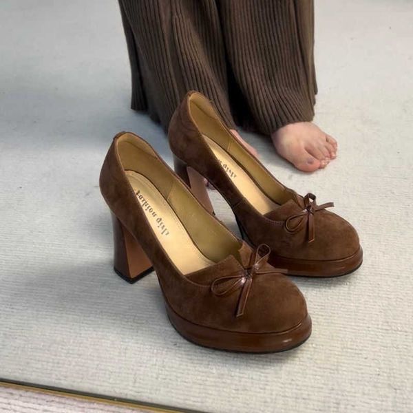 Retro chunky heels for women 2024 spring new French temperament socialite style not tired feet senior sense of single shoes J241118