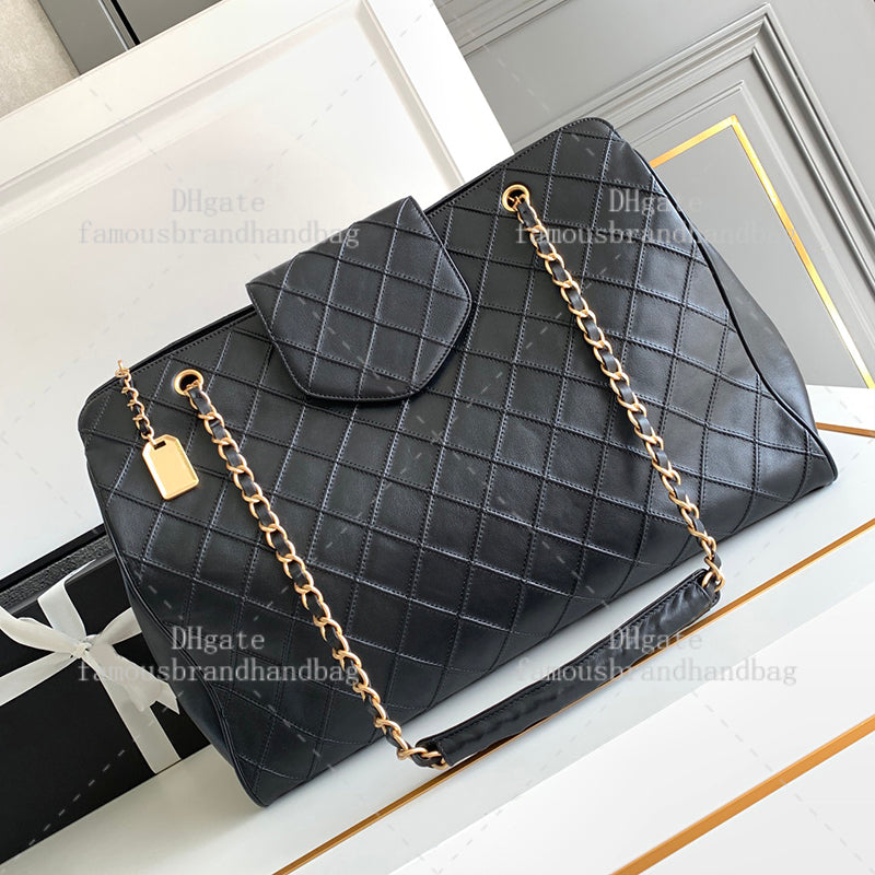 Large Airport Bag 43CM Cowhide Travel Bag Luxury Shoulder Bag Designer Woman 20A Mirror quality Designer Bag Large Crossbody Bags With Box C242