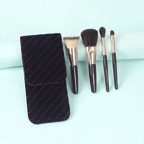 CHARLOTTE TILBURY Makeup Brushes Set 4-Pcs Bronzer Blusher Powder Sculpt Foundation Eye Blender Smudge with CT travel bag