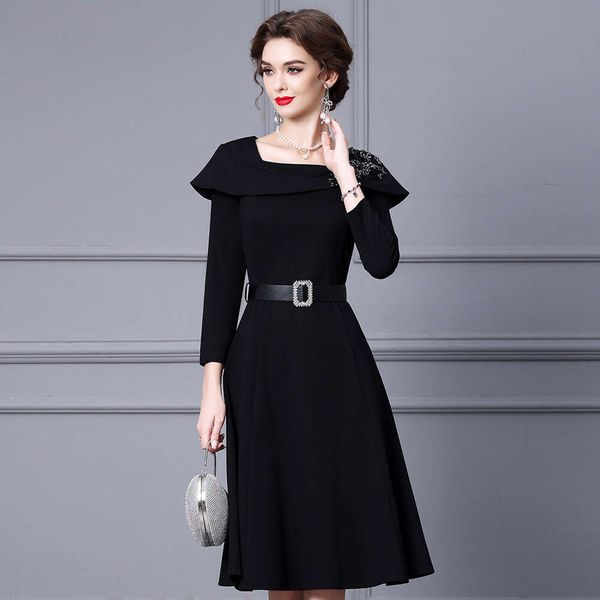 Autumn Dress New 2024 Black Square Collar Nail Diamond Cloak Look Thin Medium Long A-line Skirt Novelty Self-cultivation Temperament High Wa